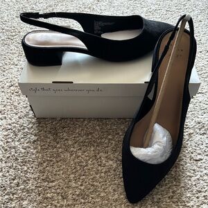 Elegant Black Slingback Women's Shoes